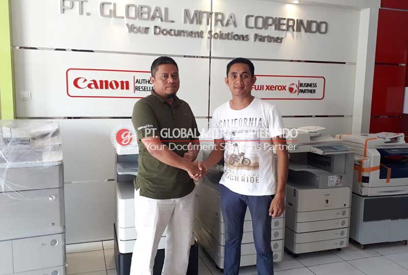 Mustan Nicolas Tualaka Kota NTT Order Canon iR C3020